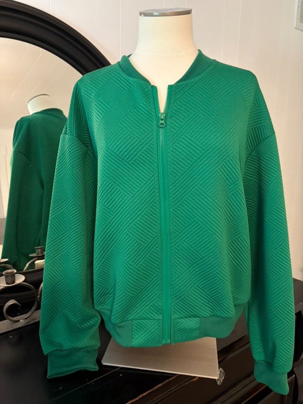 SHEIN Women's XL Green Textured Bomber Jacket Zip Front Geometric Quilted